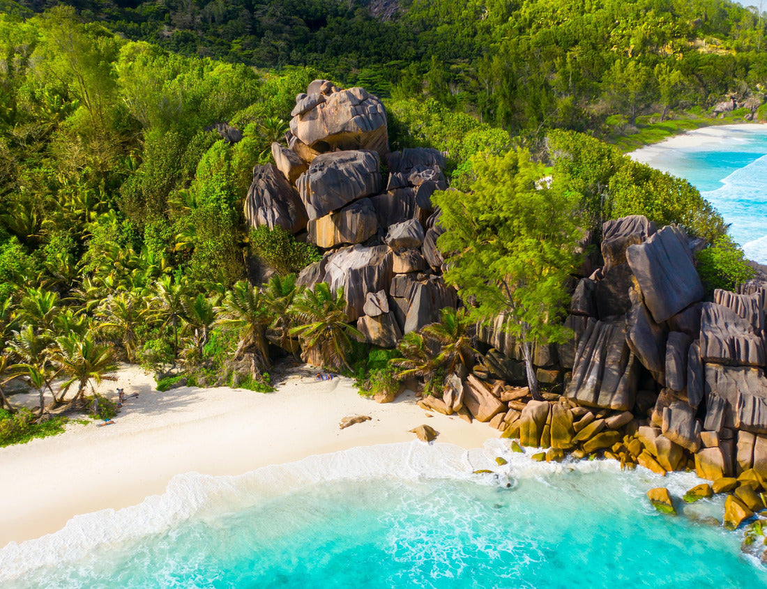 Noah Jigsaw Puzzle Grand Anse - one of the most beautiful beach of Seychelles. La Digue Island, Seychelles 1000 pieces