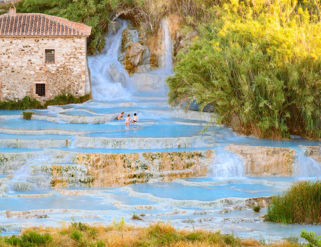 Noah Jigsaw Puzzle Magnificent view of the Cascate del Mulino, a group of beautiful hot springs in the municipality of Manciano, Tuscany 1000 pieces