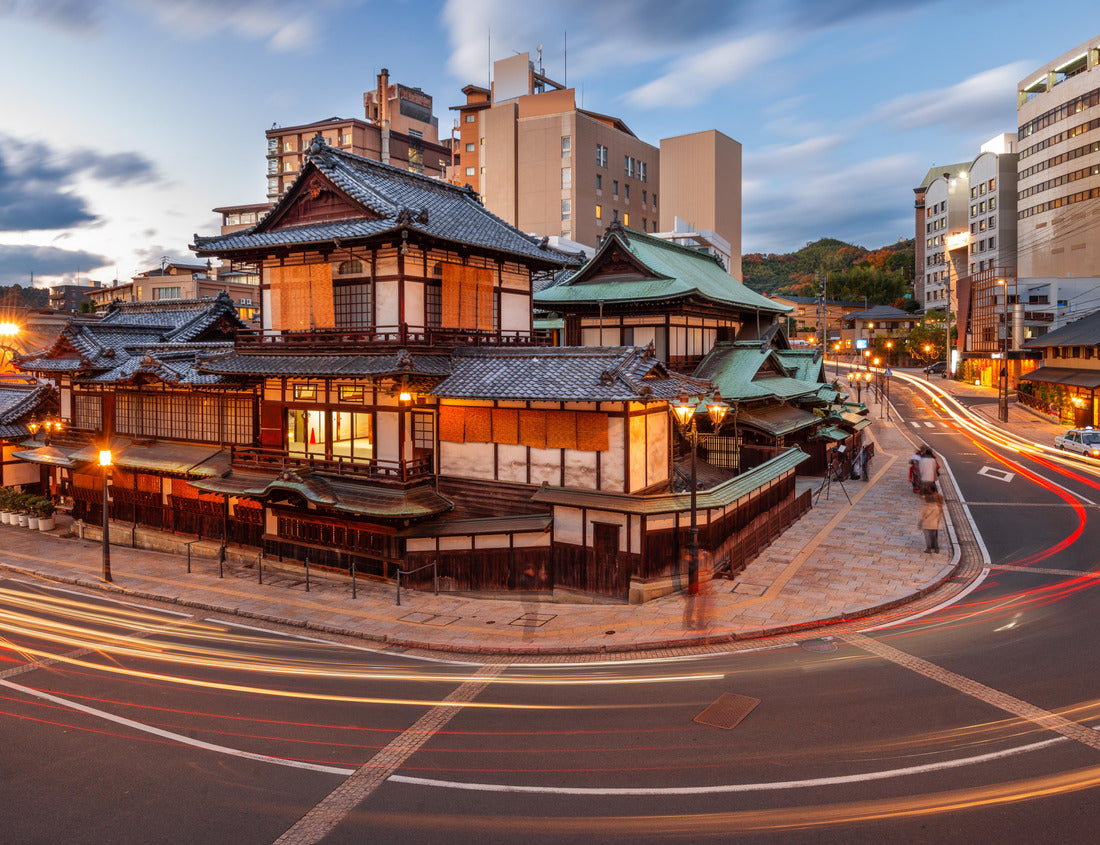 Noah Jigsaw Puzzle Dogo Onsen in Matsuyama, Ehime, Japan at sunset 1000 pieces