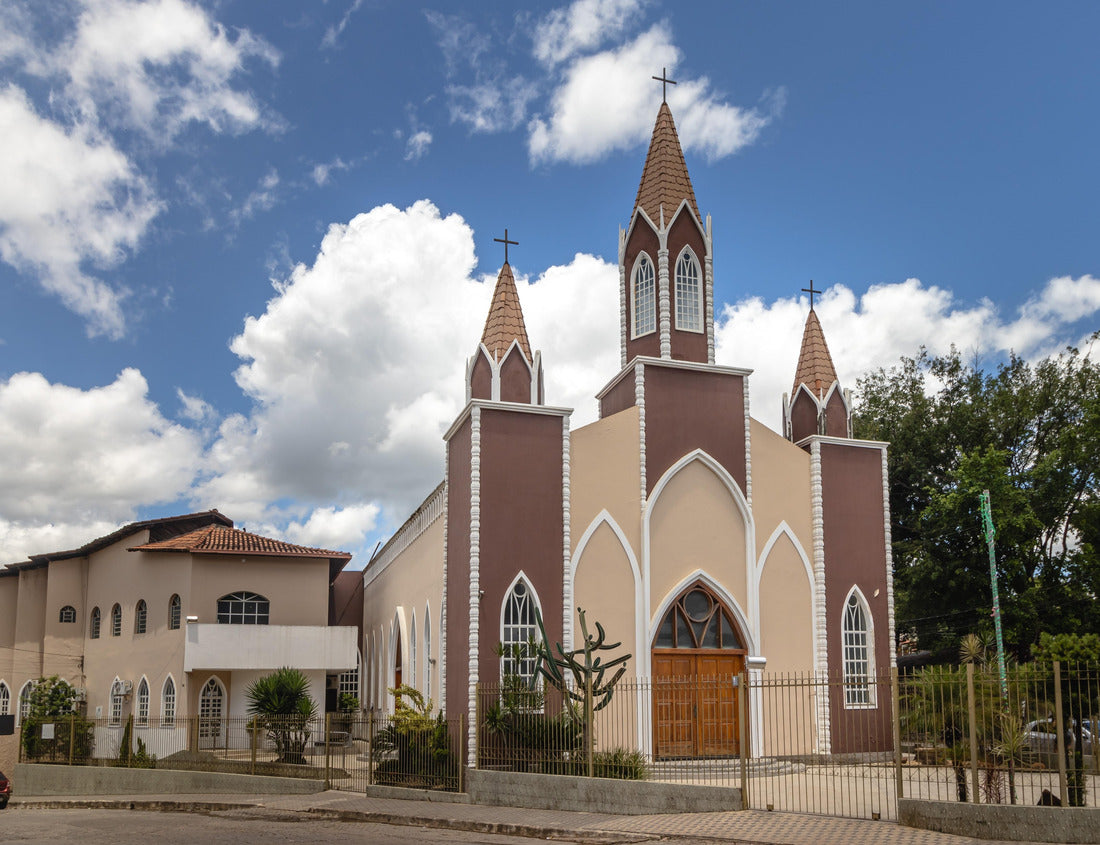 Noah Jigsaw Puzzle Church in the city of Governador Valadares, state of Minas Gerais, Brazil 1000 pieces