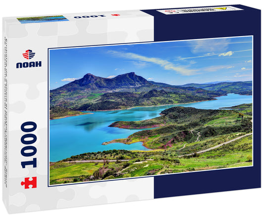 Embalse de Zahara el Gastor reservoir, Sierra de Grazalema Natural Park, Andalucia, Spain