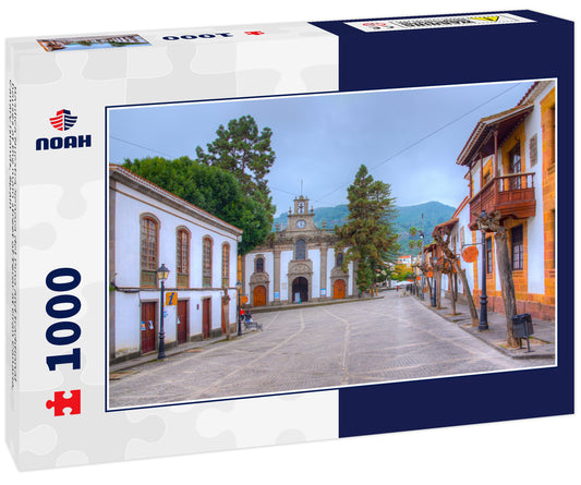 Basilica Nuestra Senora del Pino and traditional houses at the main street of Teror at Gran Canaria, Canary islands, Spain