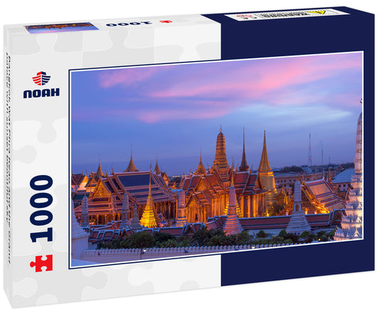 Bangkok Wat Phra Keao and the Grand palace with sunset beautiful sky