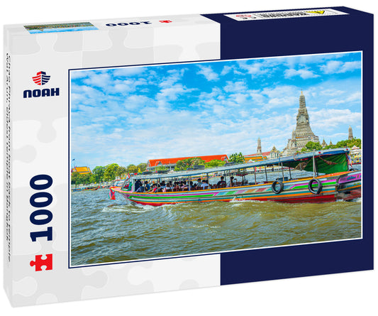 Chao Phraya from boat back to temple Wat Arun, eldest temple in Bangkok