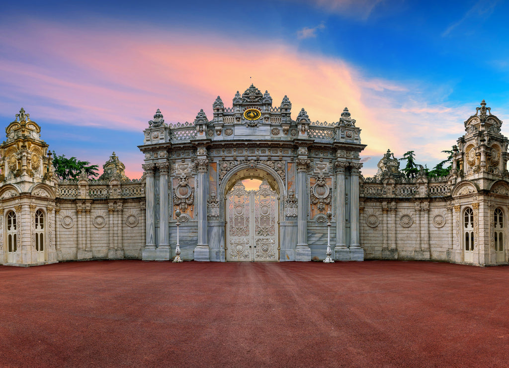 Entrance gate of Dolmabahce Palace in Istanbul, Turkey