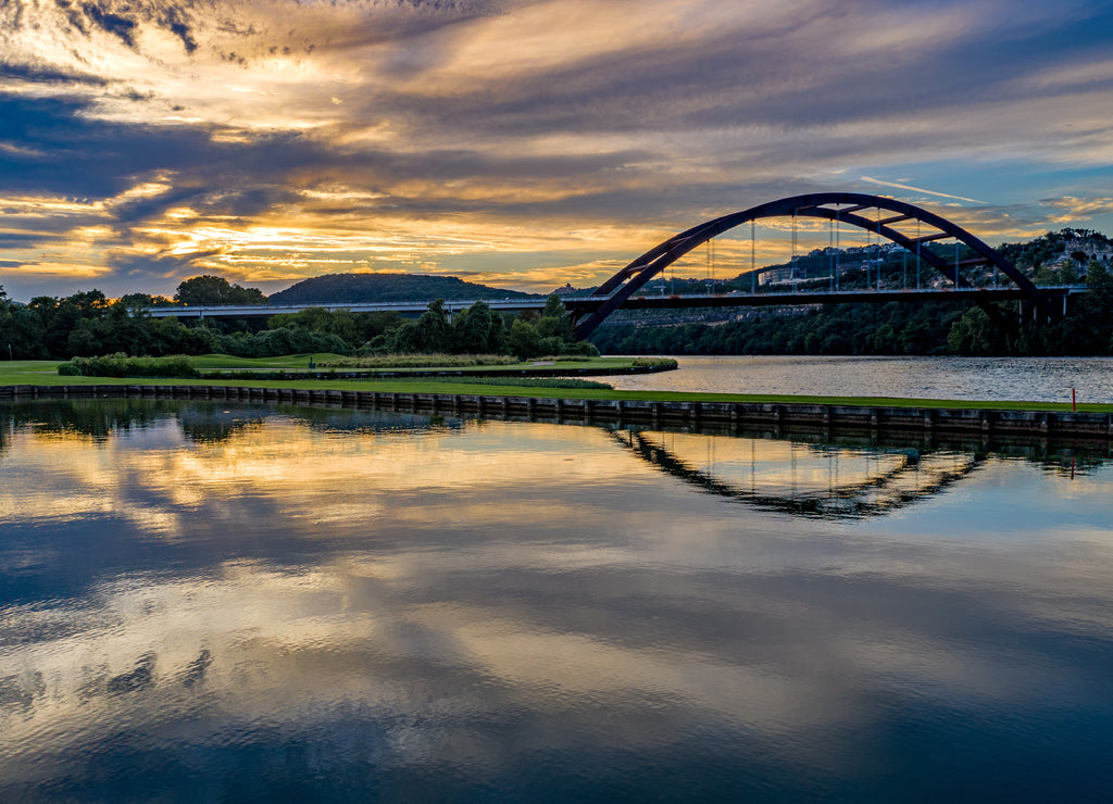 Austin 360 bridge, Texas