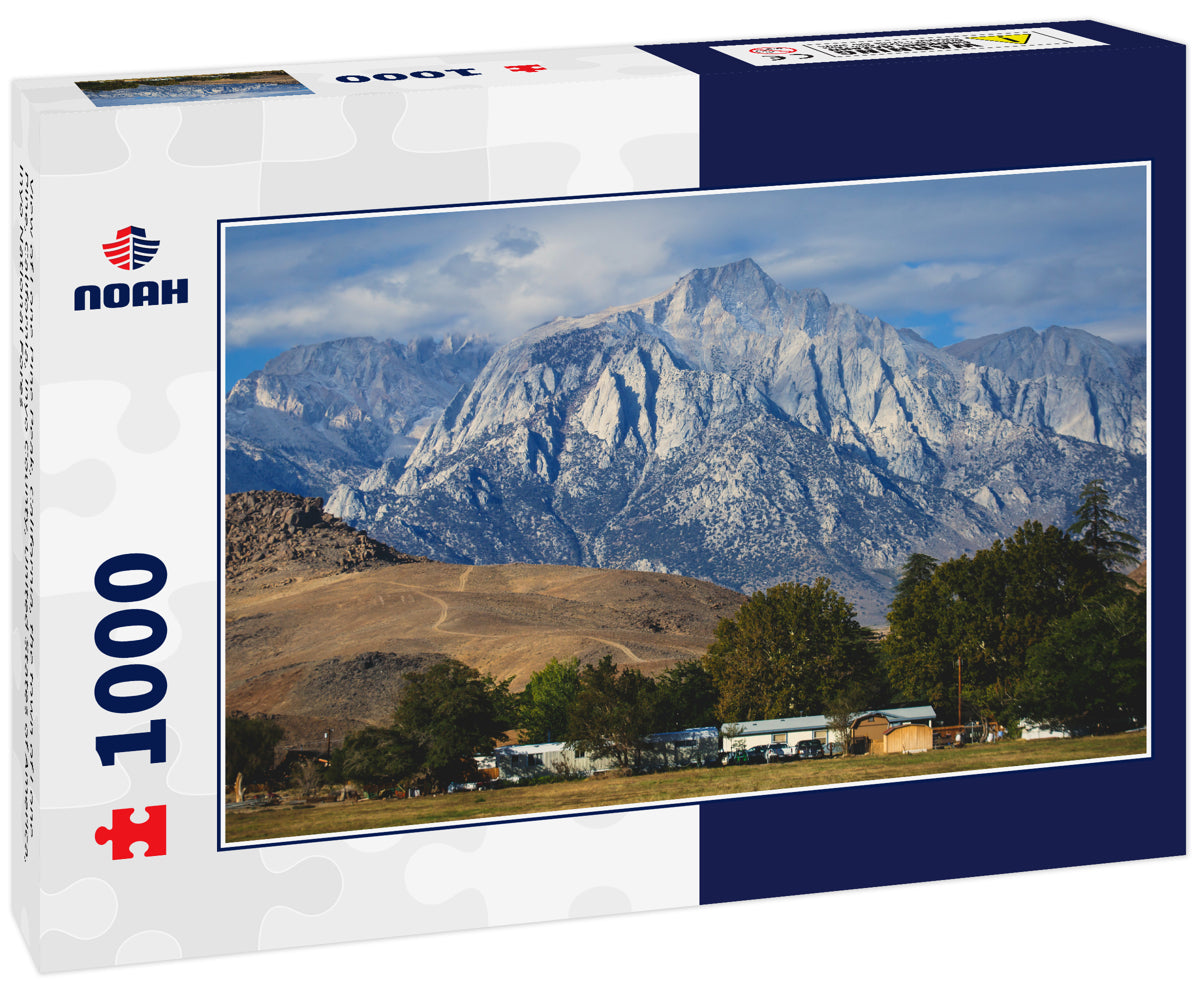 View of Lone Pine Peak, California, the town of Lone Pine, California, Inyo County, United States of America, Inyo National Fores