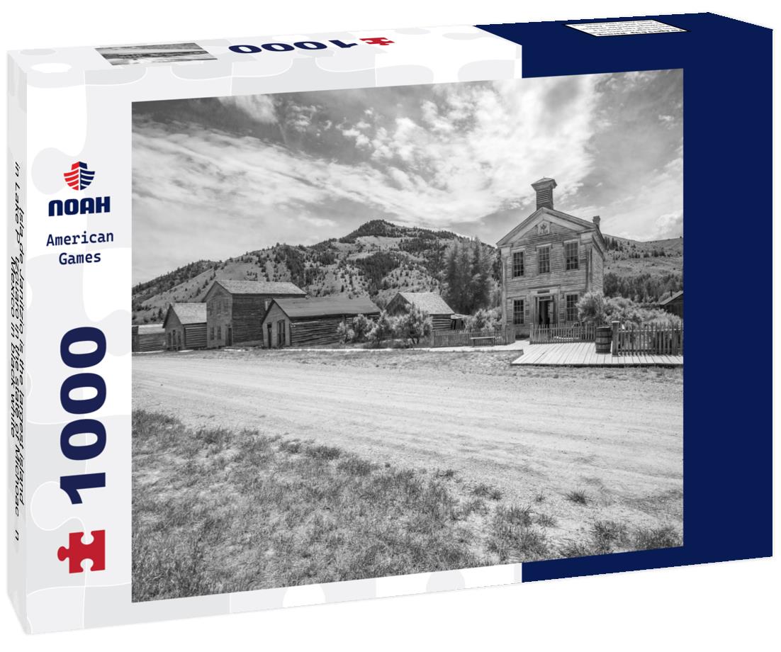 Noah Jigsaw Puzzle Isla de Janitzio is the largest island in Lake Pátzcuaro in the state of Michoacán, Mexico in black white 1000 pieces