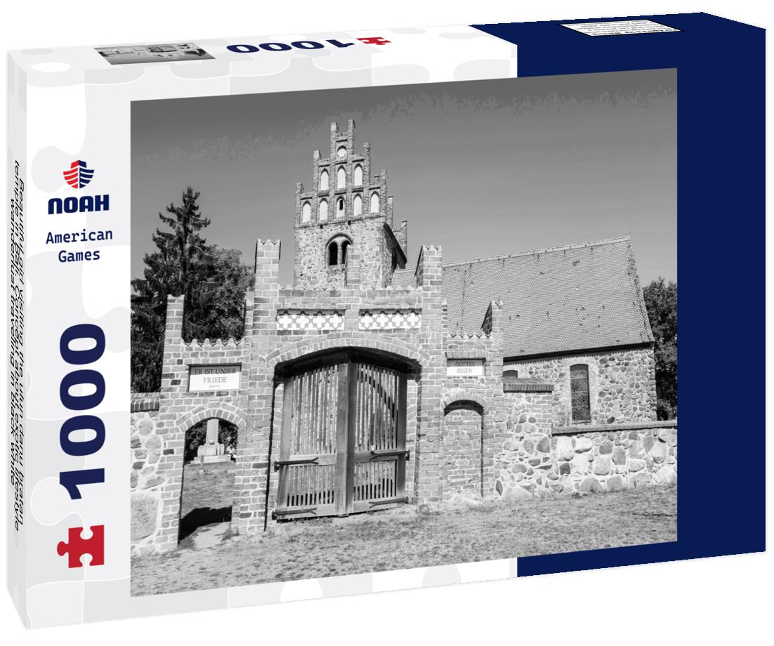 Noah Jigsaw Puzzle Beautiful girl visiting the ulun danu bratan temple in Bali. Concept about exotic lifestyle wanderlust traveling in black white 1000 pieces