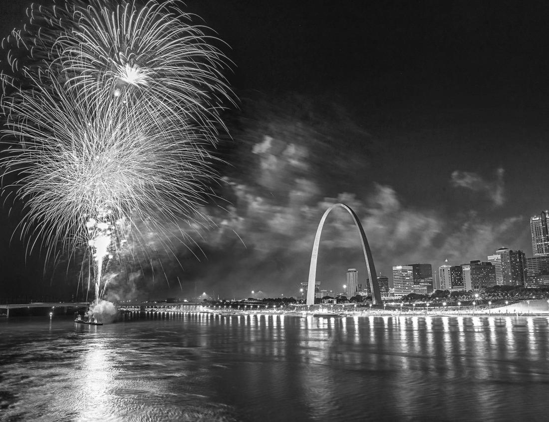 Noah Jigsaw Puzzle Fort Union Trading Post National Historic Site in black white 1000 pieces