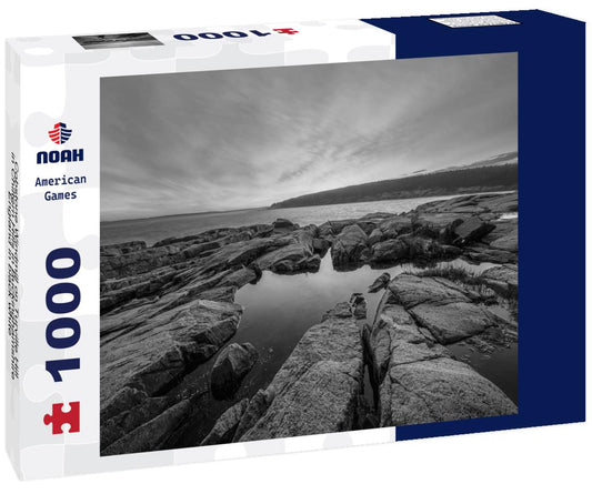 Noah Jigsaw Puzzle Cobstone Windmill on Turville Hill in Chiltern Hills in Buckinghamshire, England in black white 1000 pieces