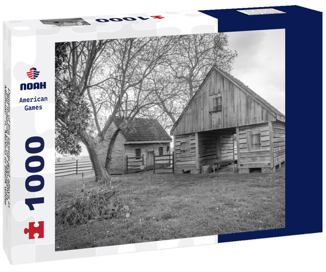 Noah Jigsaw Puzzle Details of the streets and alleys in the magical city of Tlalpujahua, Michoacán, Mexico in black white 1000 pieces