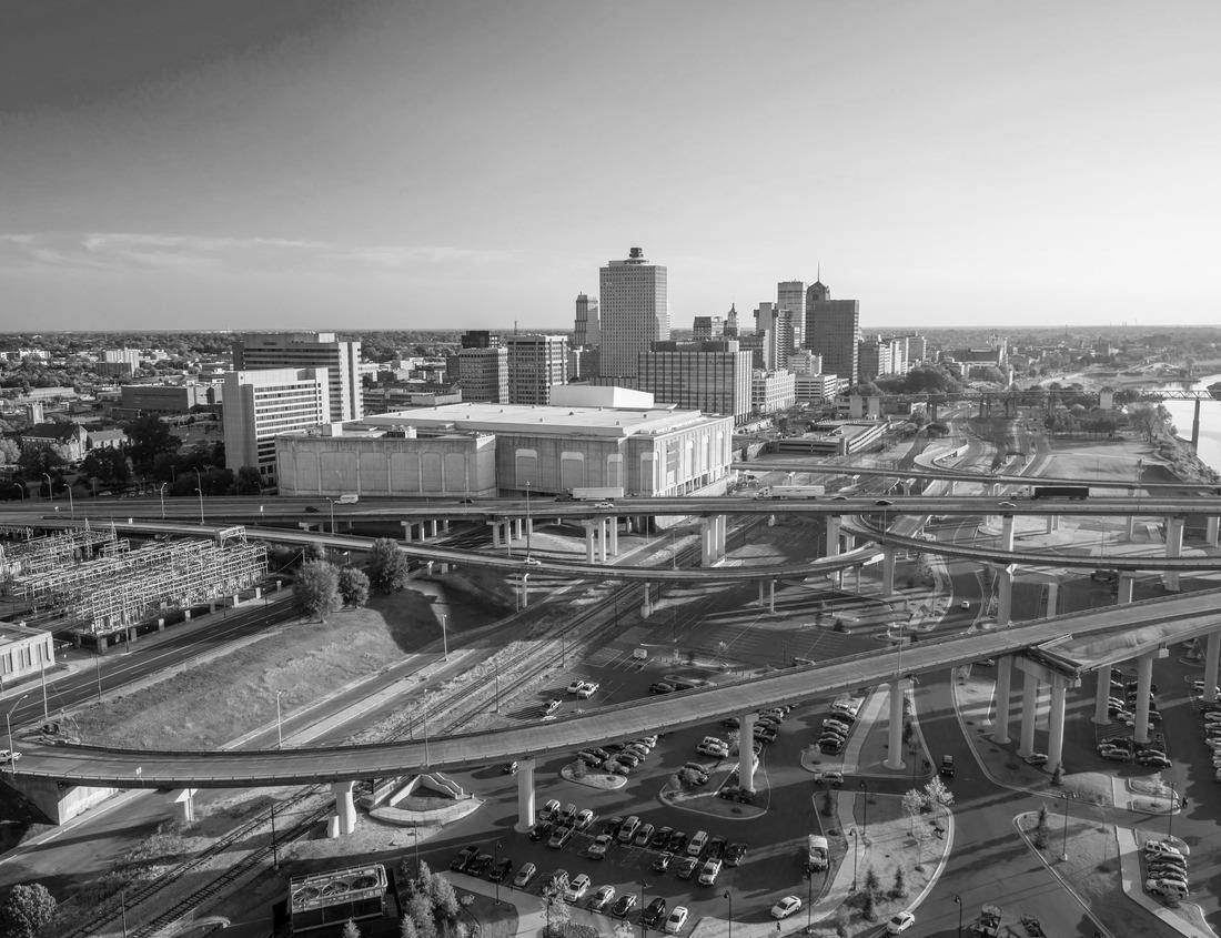 Noah Jigsaw Puzzle Coconut Grove Miami Marina Cityscape in black white 1000 pieces