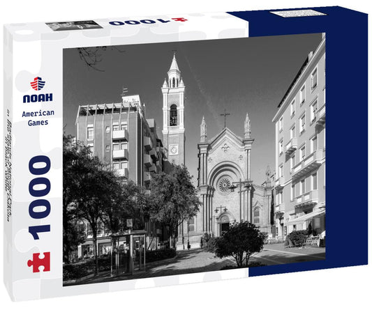 Noah Jigsaw Puzzle Badlands National Park in the state of South Dakota in black white 1000 pieces