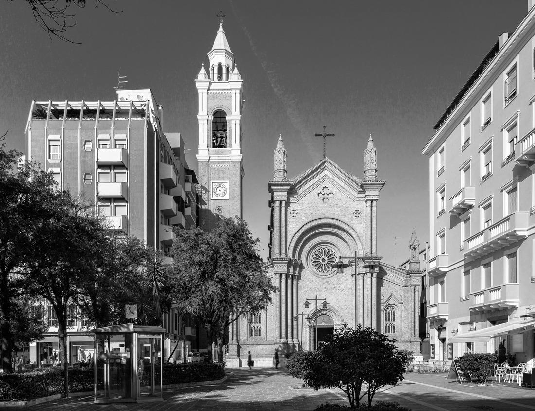 Noah Jigsaw Puzzle Badlands National Park in the state of South Dakota in black white 1000 pieces