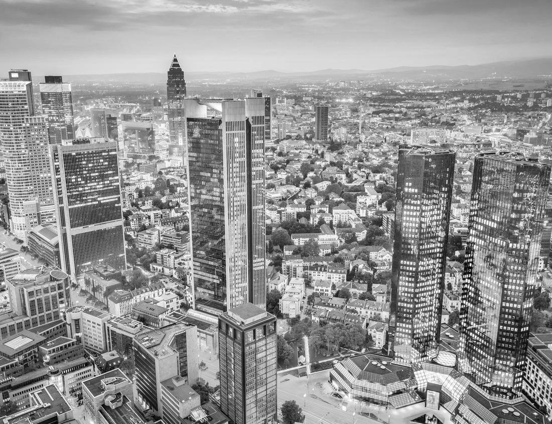 Noah Jigsaw Puzzle Aerial view of Clearwater Beach, Florida in black white 1000 pieces