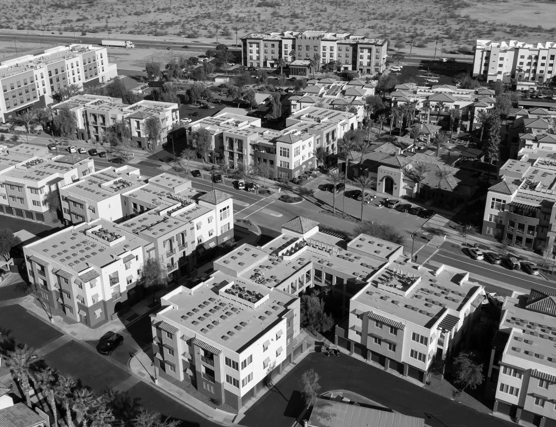 Noah Jigsaw Puzzle Aerial view of the sunrise over the Phoenix suburb of Buckeye, Arizona in black white 1000 pieces