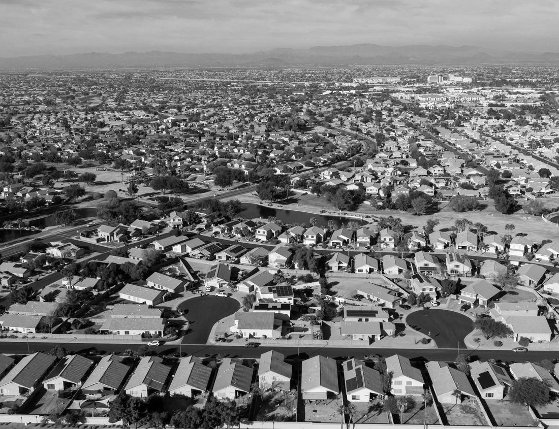 Noah Jigsaw Puzzle Aerial view of Truro, the capital of Cornwall, England, United Kingdom in black white 1000 pieces