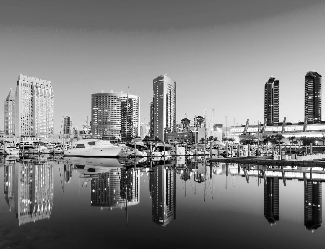 Noah Jigsaw Puzzle Aigues Mortes, Salt Lakes, France in black white 1000 pieces