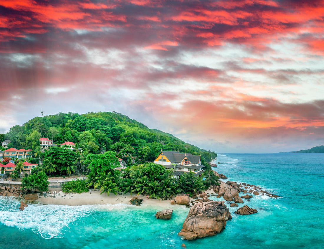 Noah Jigsaw Puzzle La Digue, Seychelles. Aerial view of Anse Patates at sunset 1000 pieces