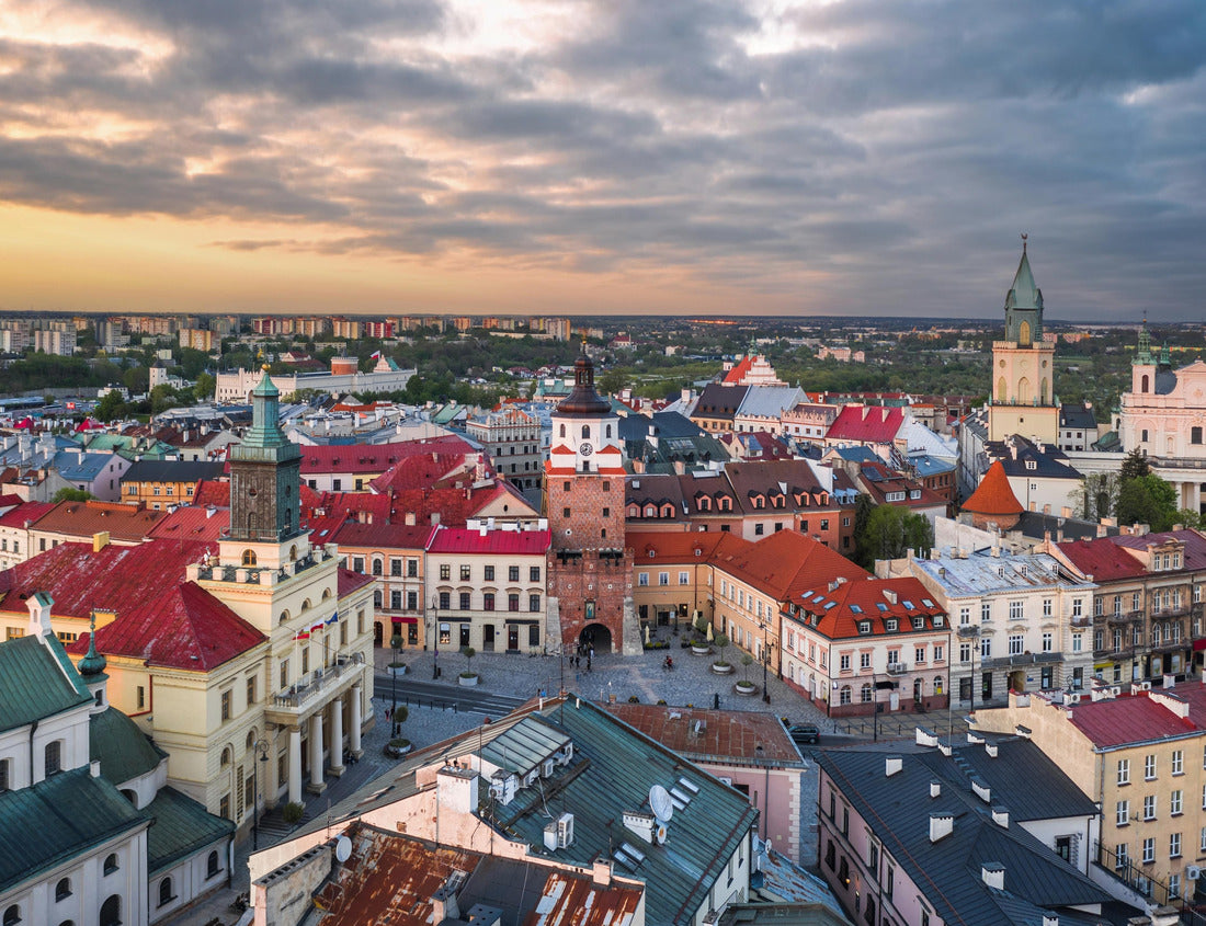Noah Jigsaw Puzzle Beautiful panorama of the city of Lublin, Lesser Poland. The view of the Royal Route and the monuments of the Old Town at sunset: Krakow Gate (Brama Krakowska), Town Hall (Ratusz), Cathedral 1000 pieces