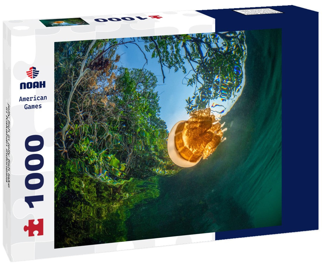 Noah Jigsaw Puzzle jelly fish in jelly fish lake in Kakaban indonesia 1000 pieces
