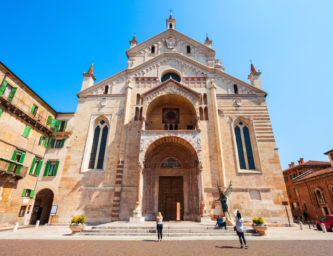 Noah Jigsaw Puzzle Cathedral Verona or cathedral in Verona, Veneto region, Italy 1000 pieces