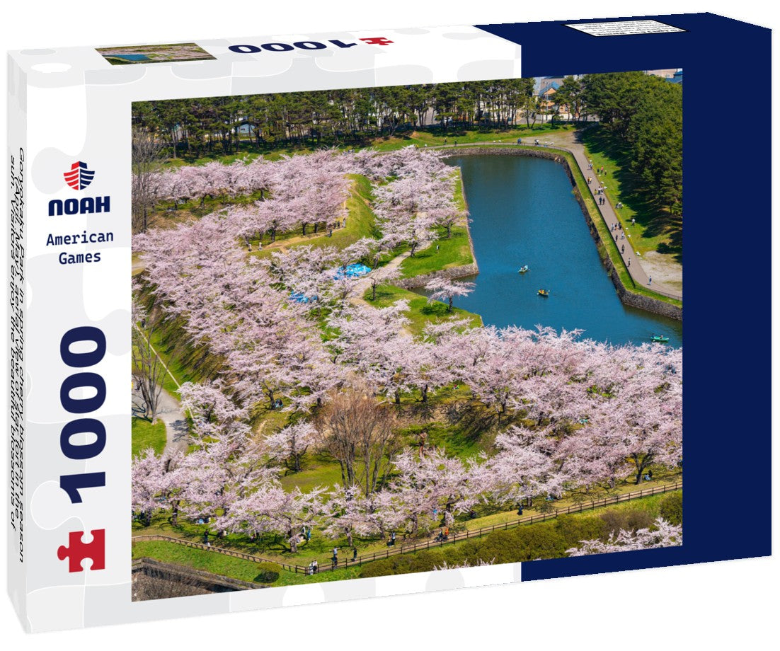 Noah Jigsaw Puzzle Goryokaku Park in spring cherry blossom season (April, May), aerial view of star fort in the sun. Visitors enjoy the beautiful blossoms of sakura in Hakdat town, Hokkaido, Japan 1000 pieces