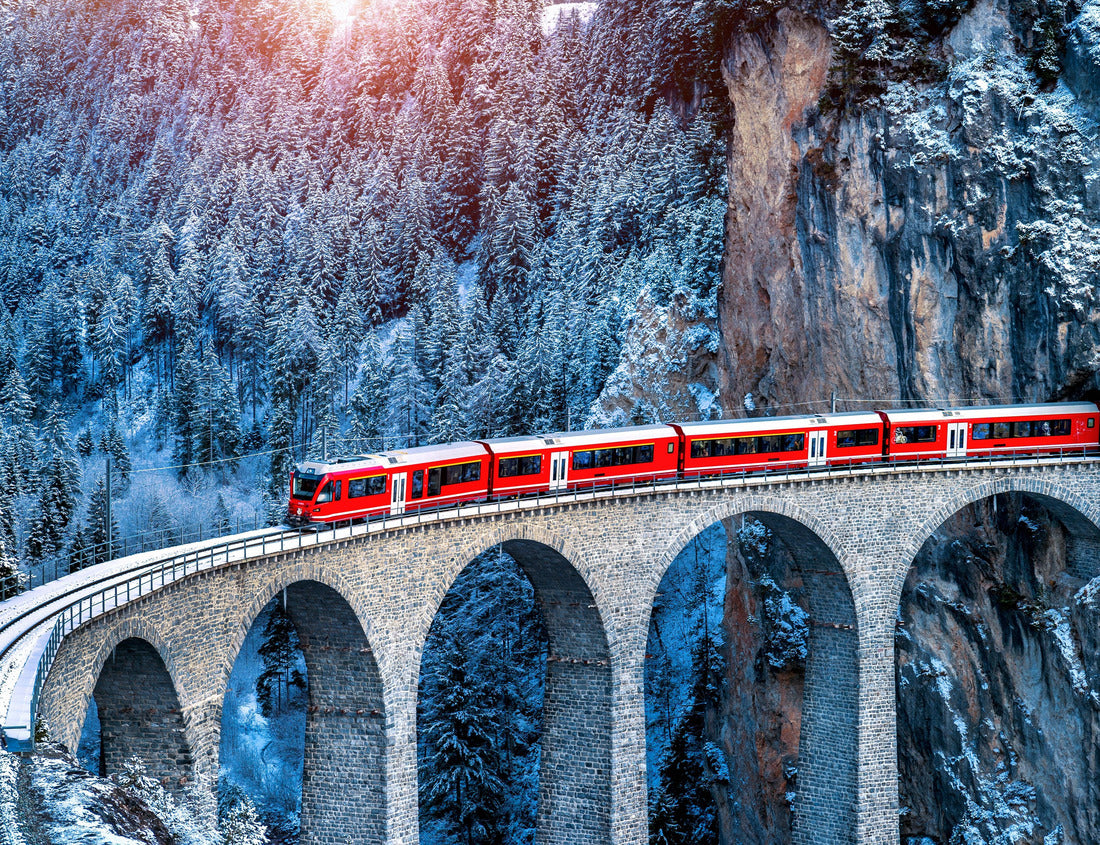 Noah Jigsaw Puzzle Aerial view of the train passing through the famous mountain in Filisur, Switzerland 1000 pieces