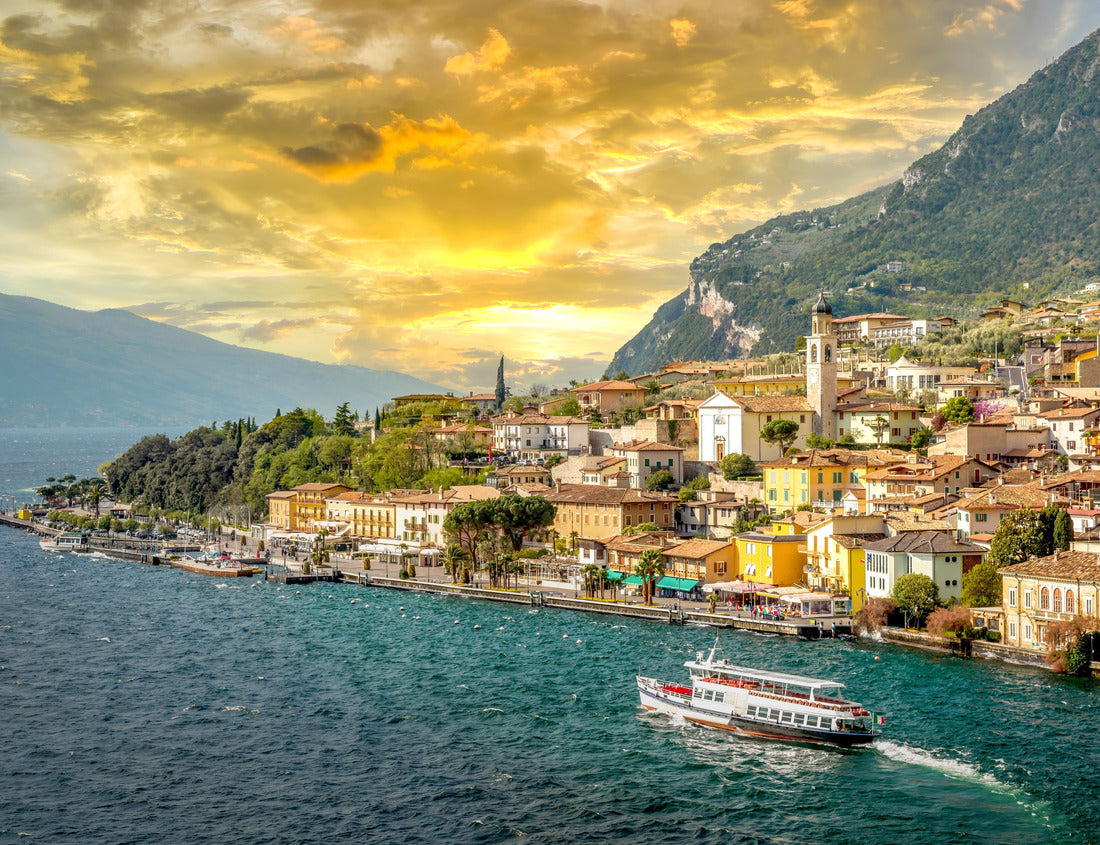 Noah Jigsaw Puzzle Limone sul Garda, Lake Garda, Italy 1000 pieces