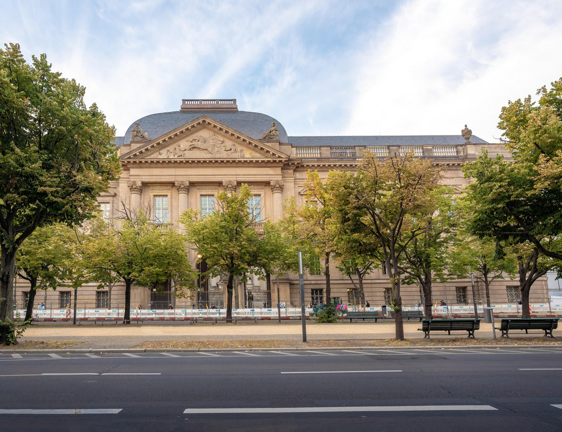 Noah Jigsaw Puzzle Berlin State Library on the Unter den Linden Boulevard - Berlin, Germany 1000 pieces