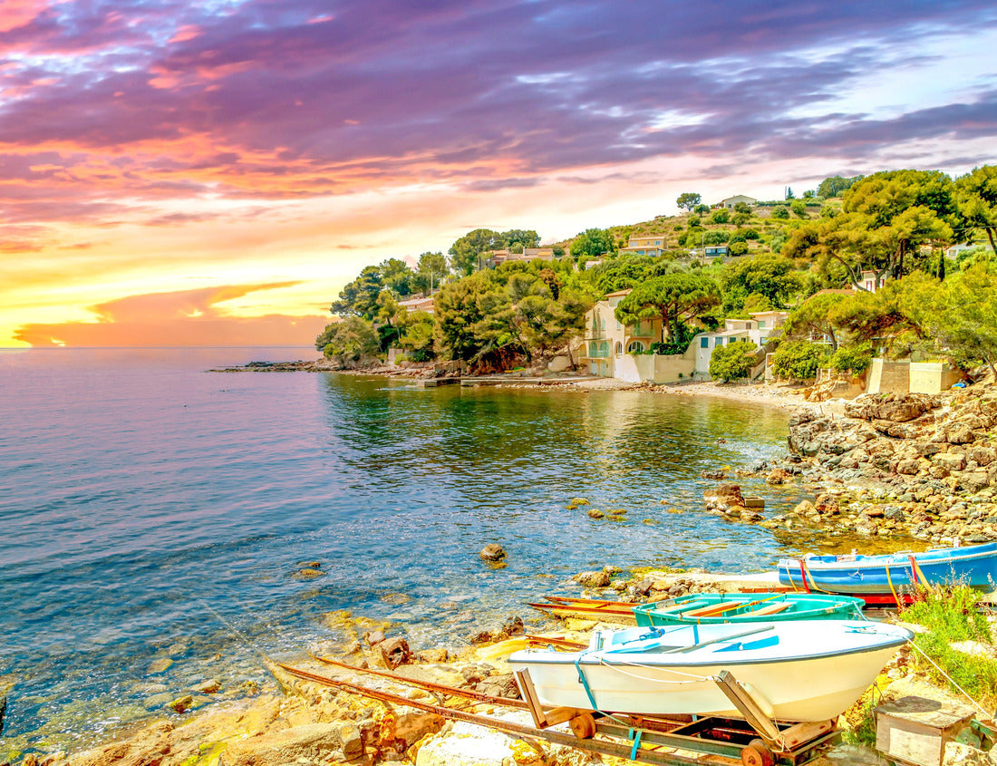 Noah Jigsaw Puzzle Harbor and Beach in La Ciotat, France 1000 pieces