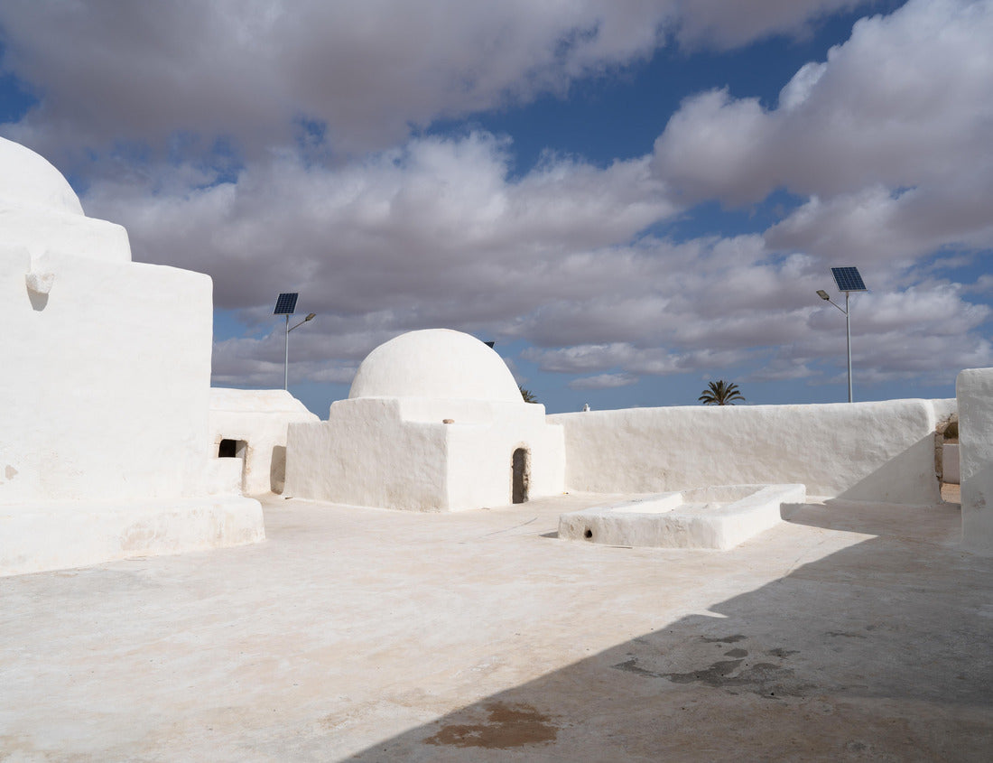 Noah Jigsaw Puzzle Abandoned building “houch” in Djerba, southern Tunisia 1000 pieces