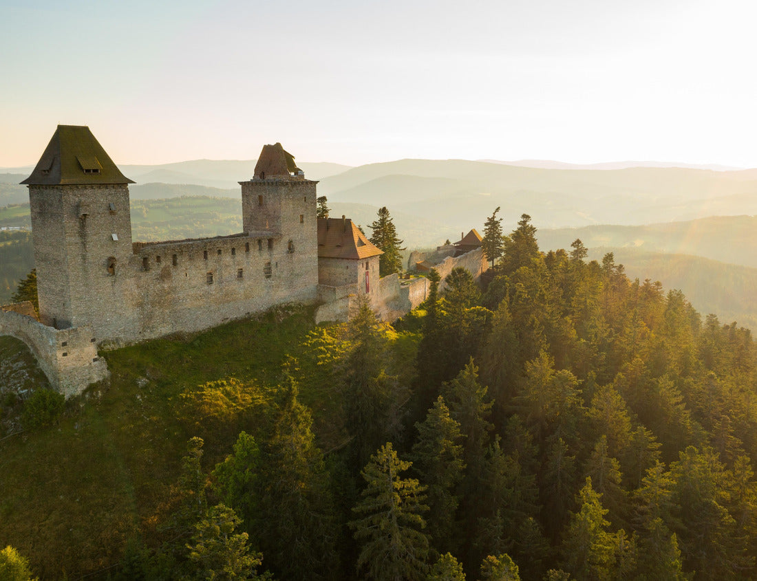 Noah Jigsaw Puzzle Aerial view of medieval Kasperk castle in a sunny day in South Bohemia, Sumava, Czech Republic 1000 pieces