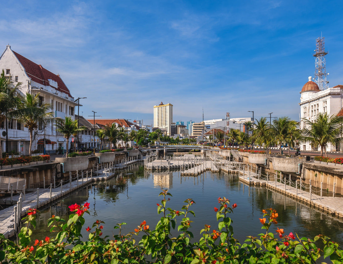 Noah Jigsaw Puzzle Kota Tua, Jakarta old town, the original downtown area of Jakarta, Indonesia 1000 pieces