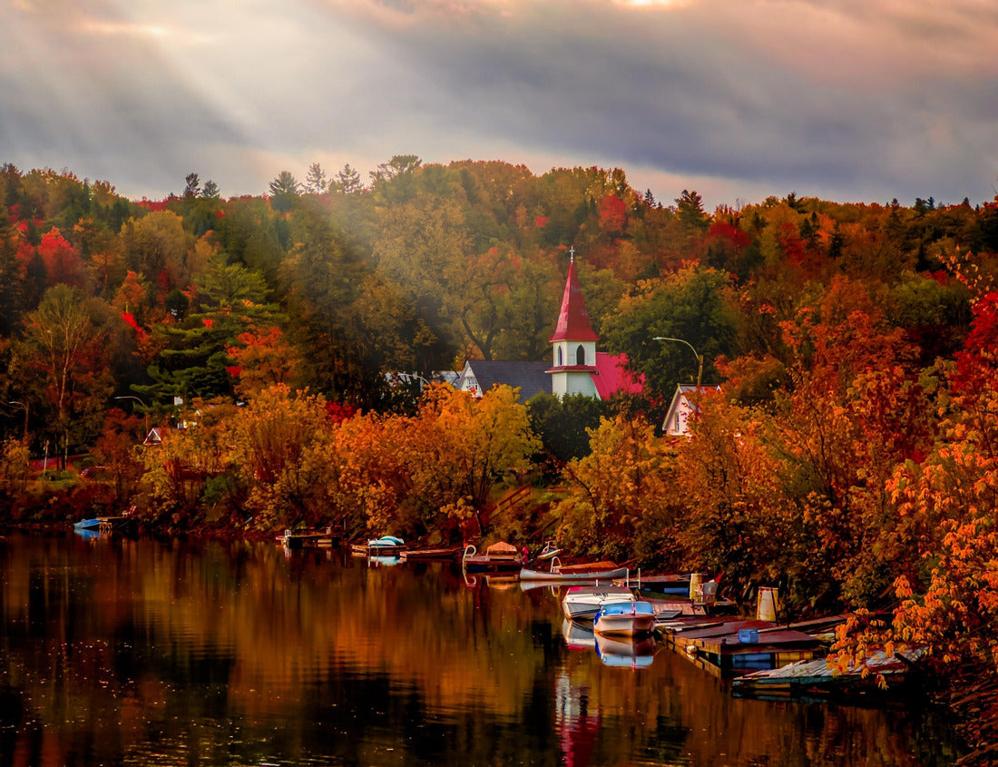 Noah Jigsaw Puzzle Autumn view of the town of Wakefield with sunbeams and church, Quebec, Canada 1000 pieces