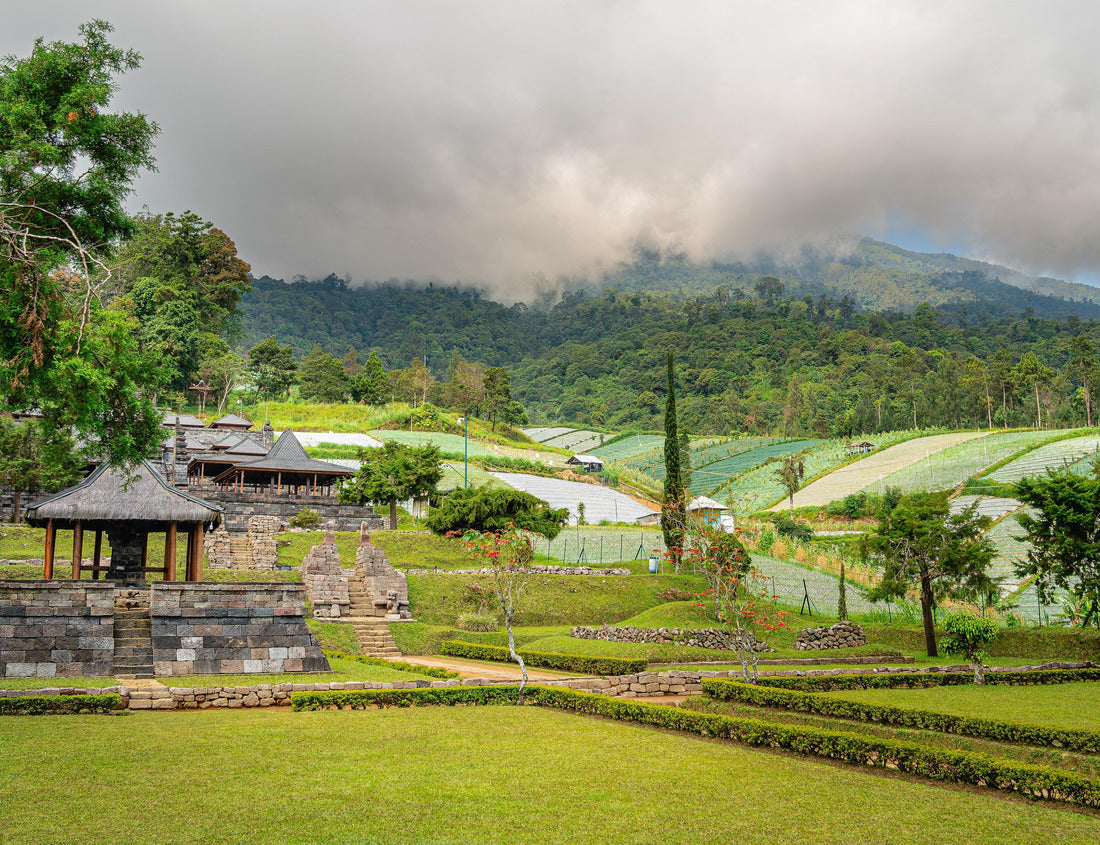 Noah Jigsaw Puzzle Cetho Temple, Java, Indonesia 1000 pieces
