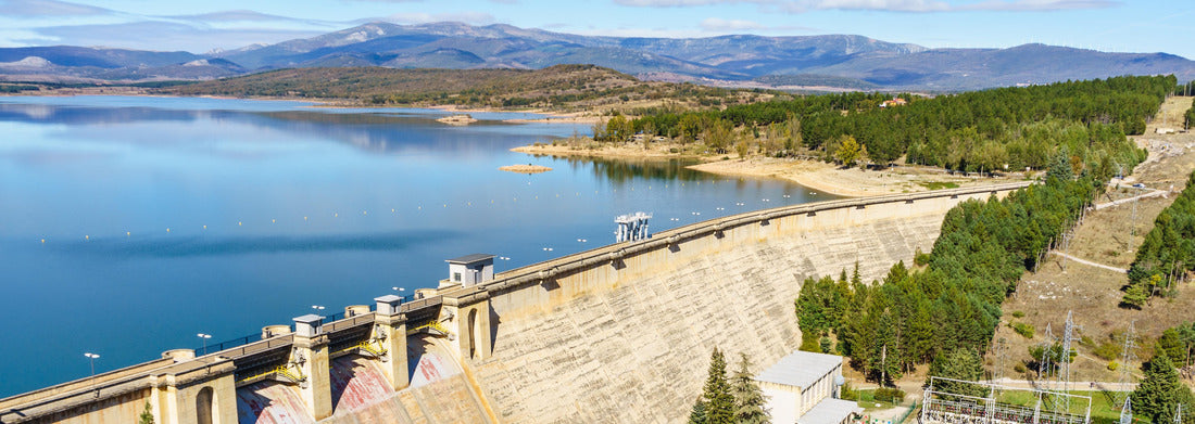 Noah Jigsaw Puzzle Dam and hydroelectric power station in the municipality of Embalse de Aguilar de Campoo Panorama 1000 Pieces