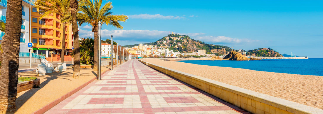 Noah Jigsaw Puzzle Blanes, Catalonia Panorama 1000 Pieces