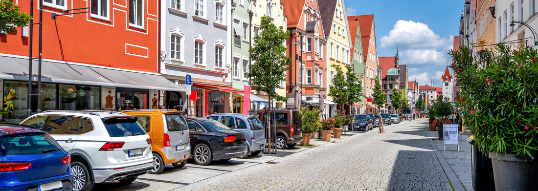 Noah Jigsaw Puzzle Man in Caucasian national costume enjoys the view in Dagestan Panorama 1000 Pieces