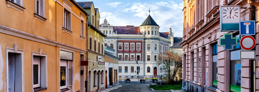 Noah Jigsaw Puzzle Above the riverbed of the Sulak River on a sunny day. Republic of Dagestan, Russian Federation Panorama 1000 Pieces