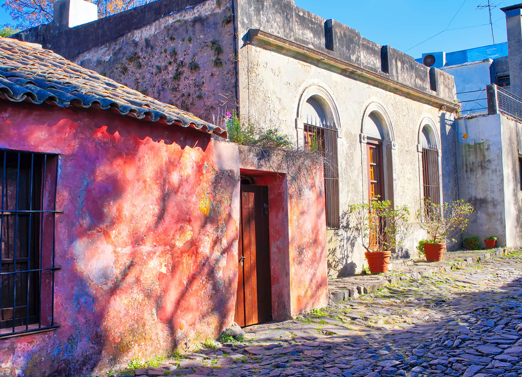 Uruguay, Streets of Colonia Del Sacramento in historic center (Barrio Historico)