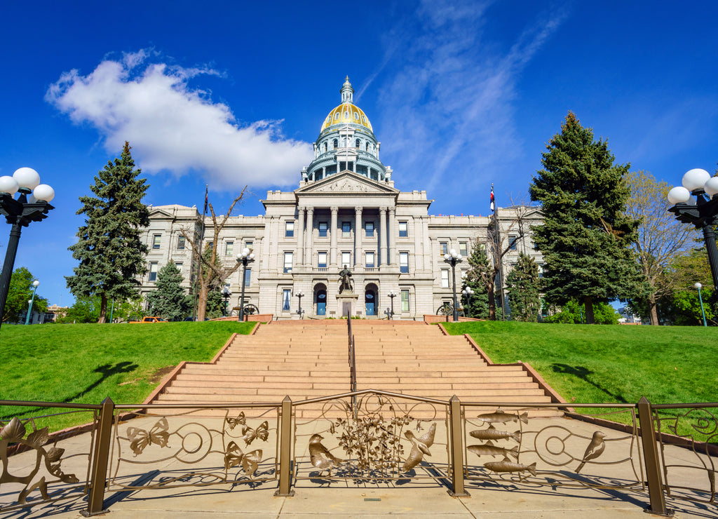 Afternoon view of the historical Colorado State Capitol