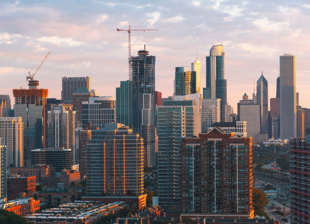 Downtown chicago cityscape skyscrapers skyline at sunset