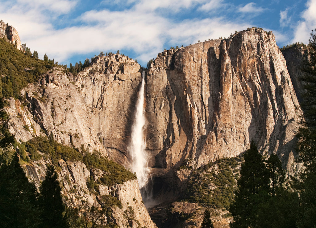 Scenic view of Yosemite Falls, Yosemite National Park, USA