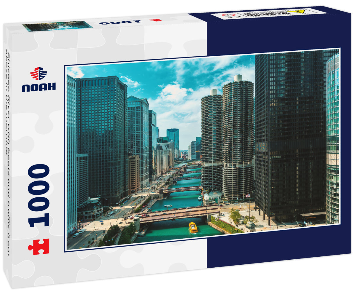 Chicago River with boats and traffic from above in the morning