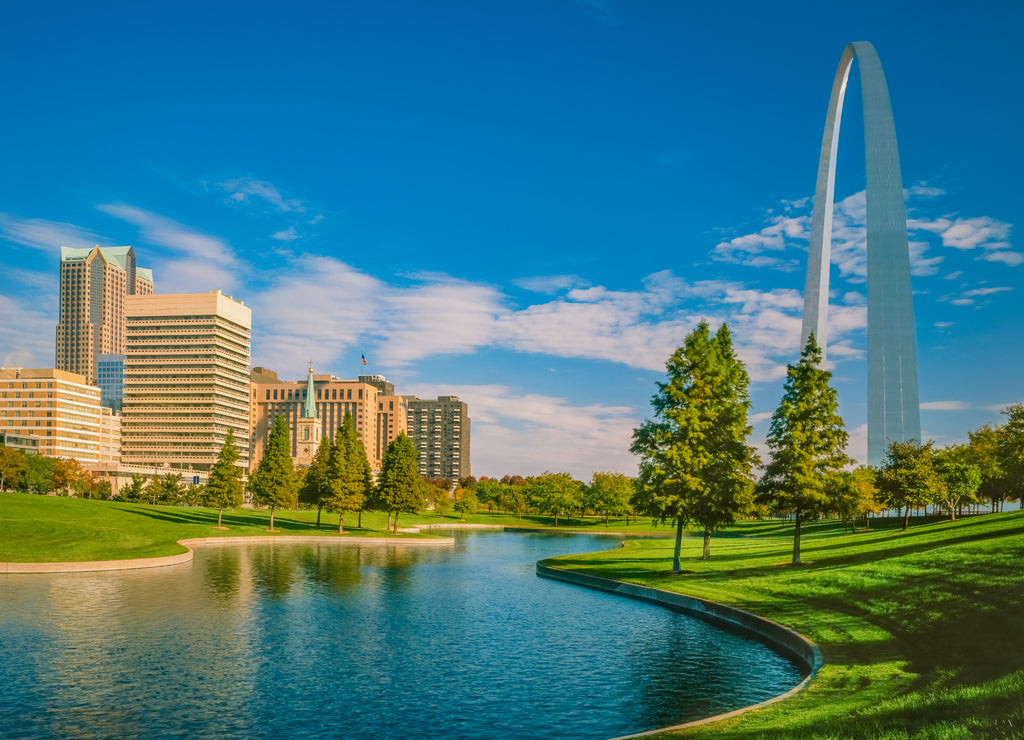 The Gateway Arch and skyline highlight the Gateway Arch National Park in Missouri