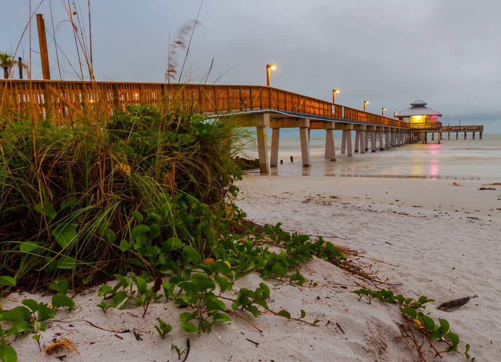 Fort Meyers Beach Pier, Fort Myers Beach, Florida, USA