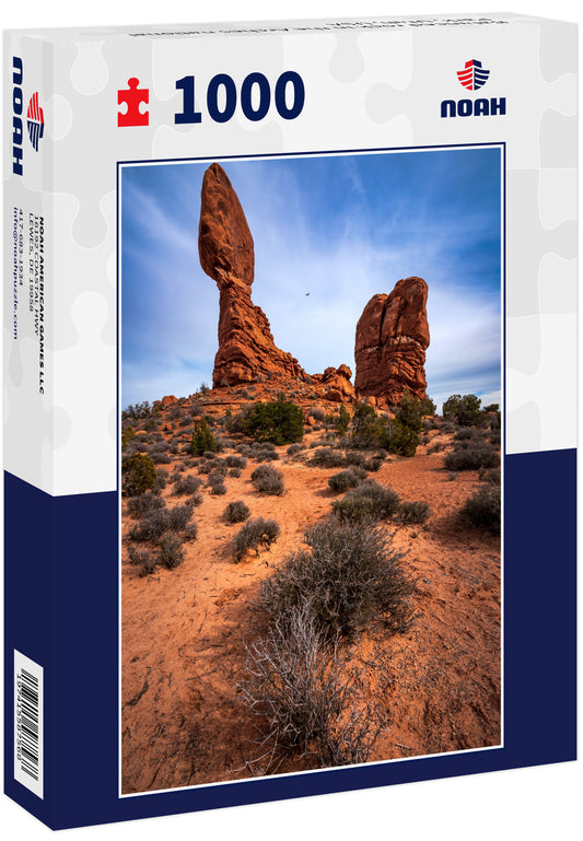 Balanced rock in the Arches national Park, Utah, USA