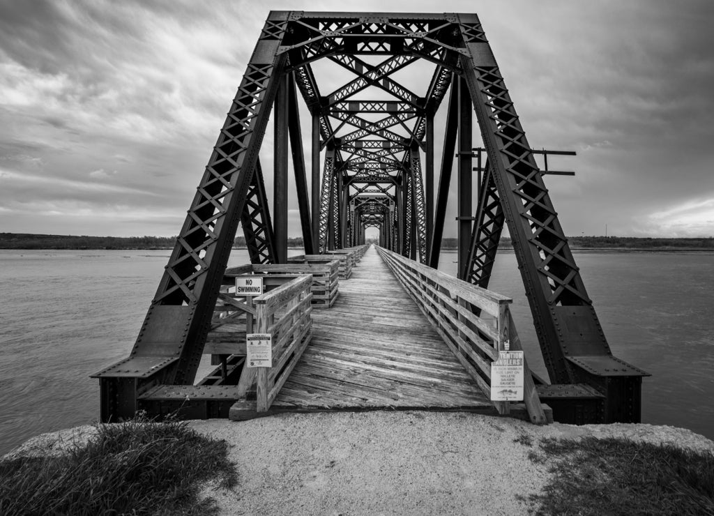Niobrara River Explored, Nebraska in black white